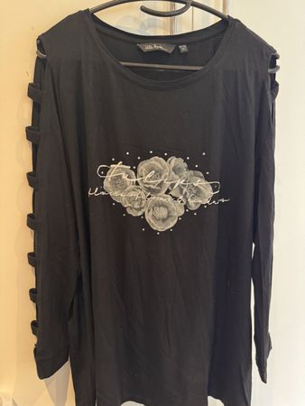Ulla Popken Shirt Gr. 42/44 mit Cut-Outs