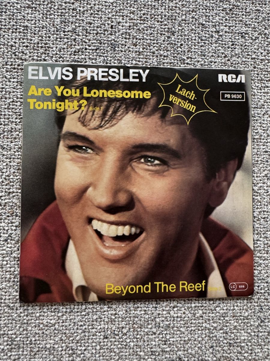 Dischi in vinile: Elvis Presley - Are You Lonesome Tonight ? - 7" Single - 80s – Usato da Rorbas venduto da BlackstarRecords 1