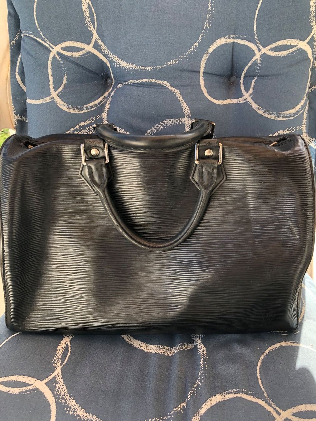 Louis Vuitton Borse da donna: Louis Vuitton Speedy 30 Epi Schwarz – Usato da Niederhasli venduto da bluedog21