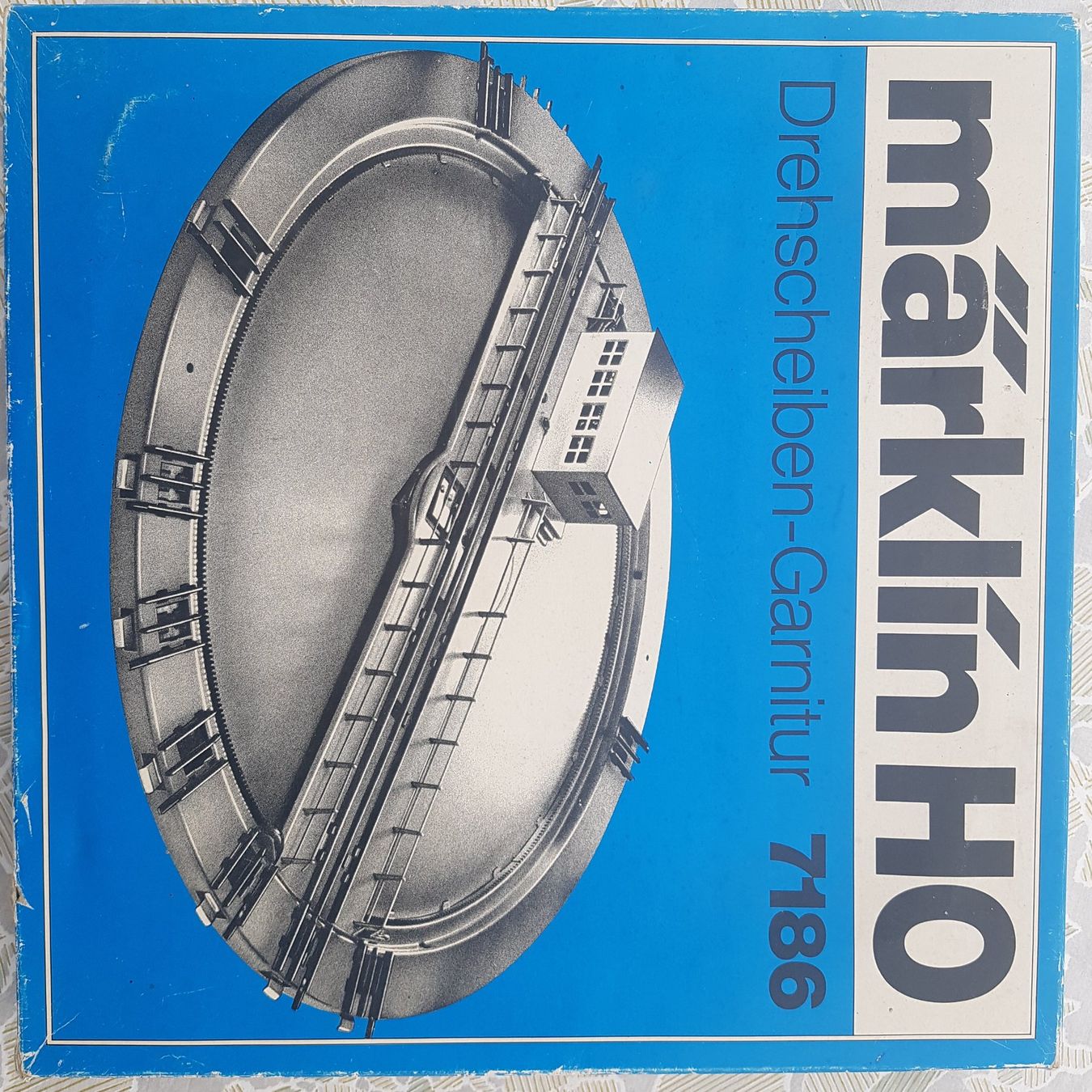 Märklin Modellini di ferrovie: Märklin 7186 Drehplatte H0 Wechselstrom – Usato da Tägerwilen venduto da Aronde 1