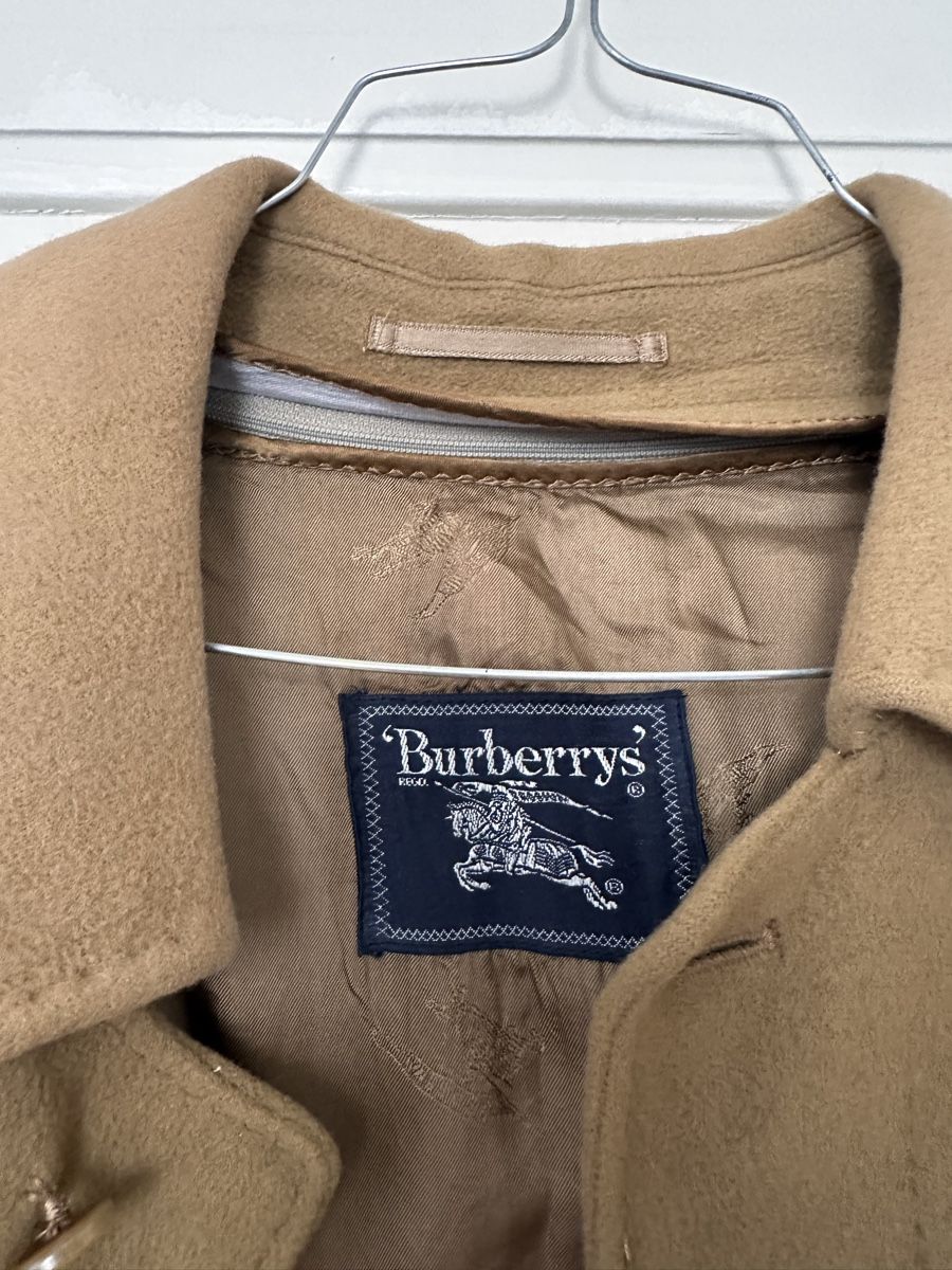 Burberry Cappotti: Vintage Burberry Mantel  – Nuovo (secondo la descrizione) da Luzern venduto da muh_22qq 4