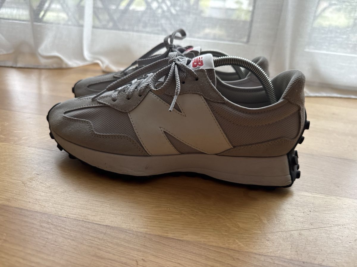 New Balance Herrenschuhe: New Balance 327 – Gebraucht aus Winterthur von VIadimirG 3