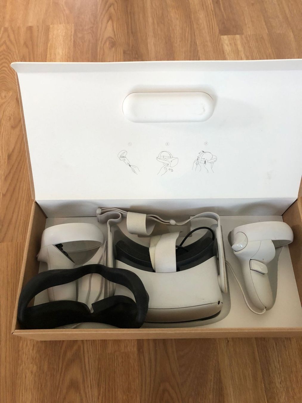 Casco VR: Oculus Quest 2 – Usato da Stüsslingen venduto da Johara2010