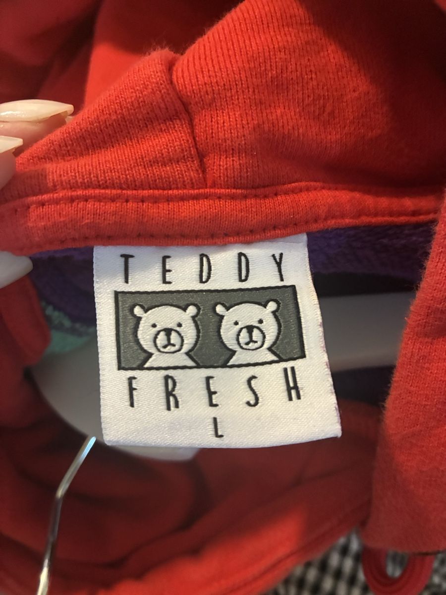 Maglioni & Felpe: Teddy Fresh Hoodie – Usato da Burgdorf venduto da sop_rz2m 2