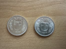 2 Stk. 5 Fr. Silbermuenzen, Jahrgaenge 1966 und 1967