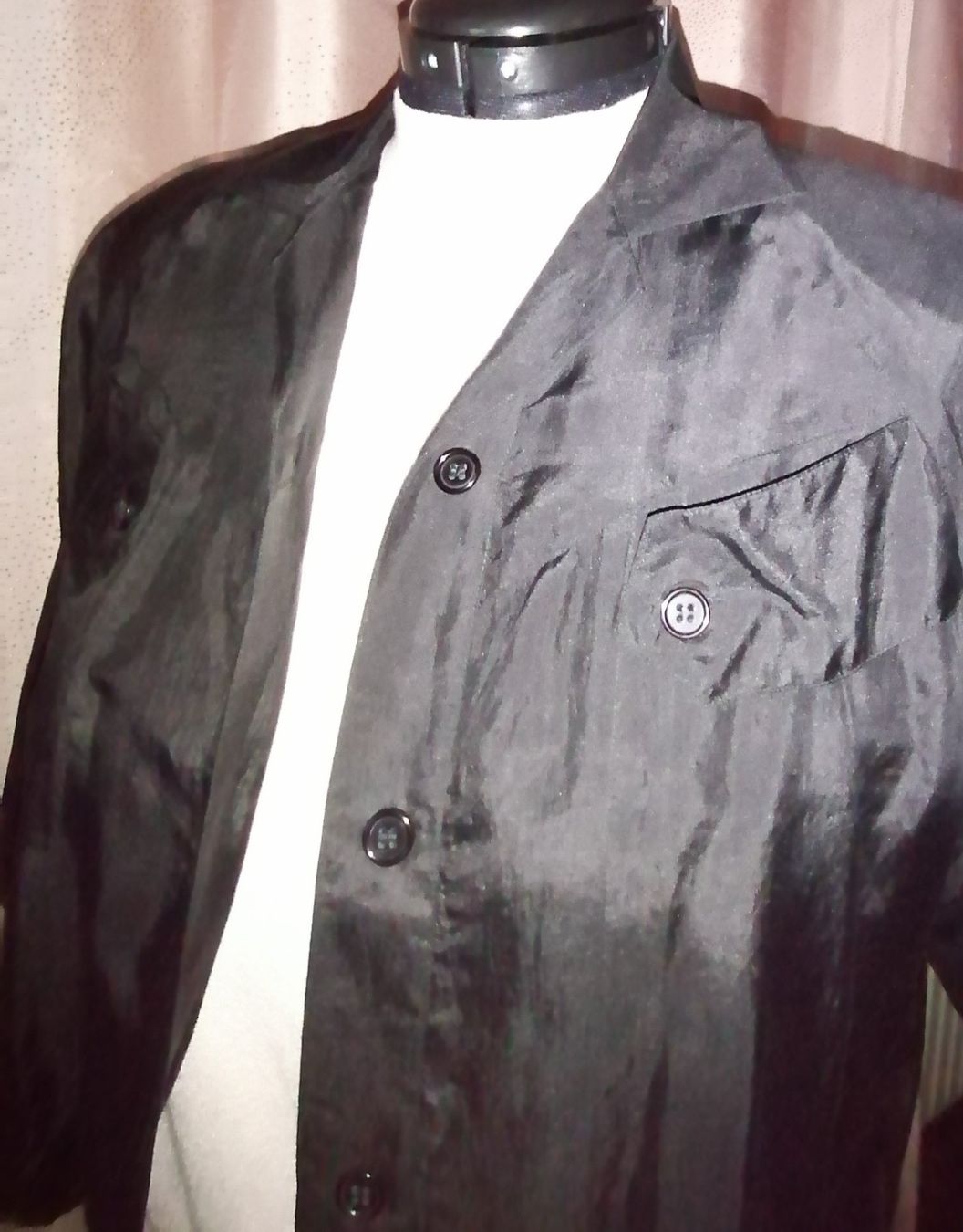Camicette: Retro Blouse en soie / Seide – Usato da Corcelles-près-Payerne venduto da RxOne_Krs 1
