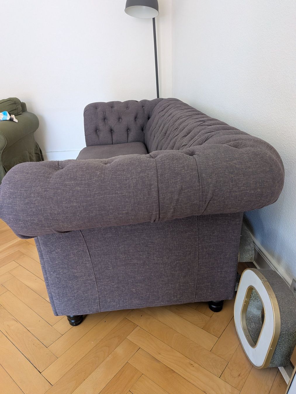 Divani: Chesterfield-style Sofa (Stoff) – Usato da Zürich venduto da anbrae 2