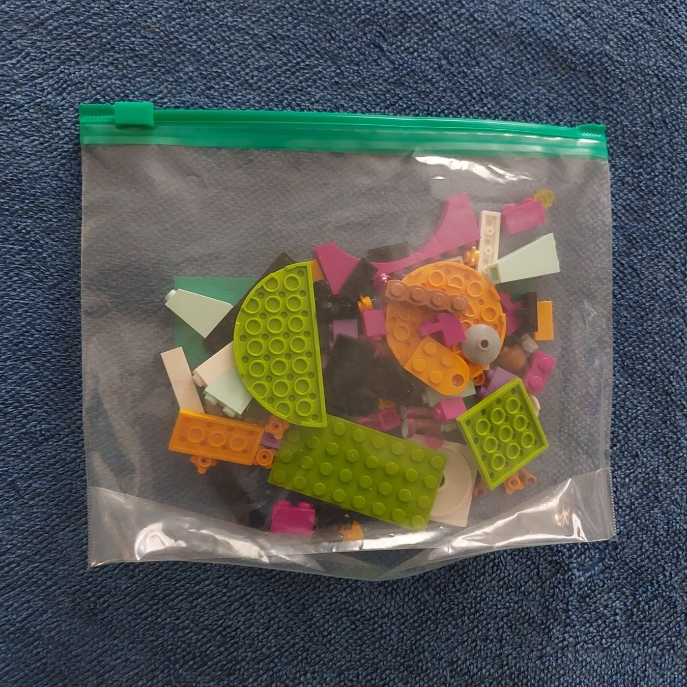 Lego Kit di costruzioni: LEGO 41309 – Usato da Uetikon am See venduto da Peter_von_Lanthen 2
