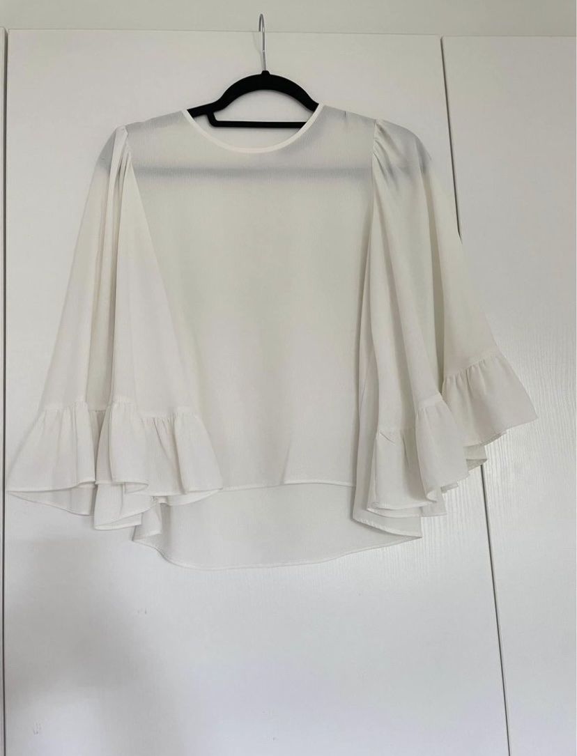 Zara Top: Haut Zara blanc large et léger, taille M – Usato da Châtelaine venduto da nan_j75j 4