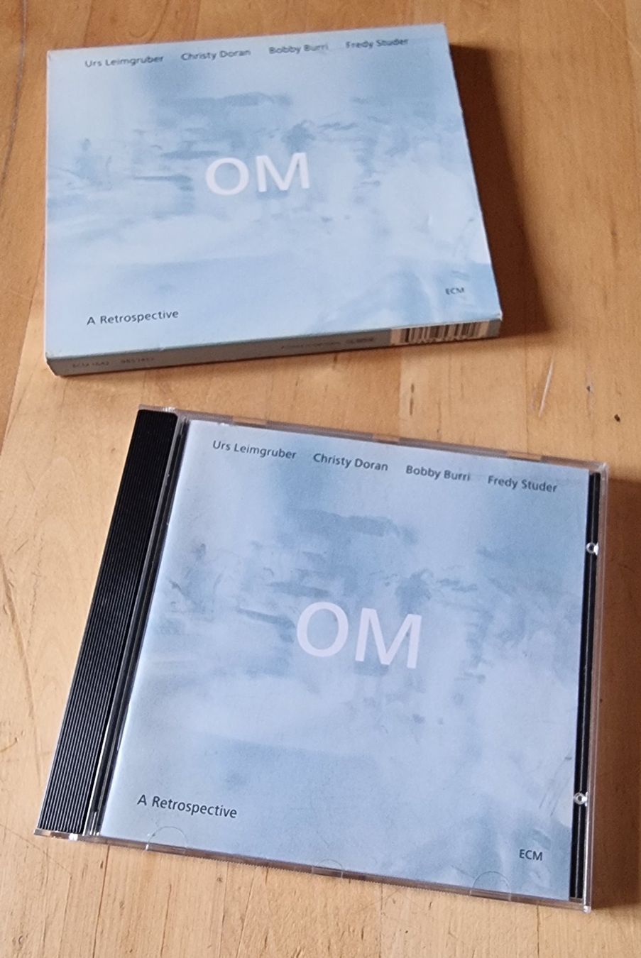 CD: CD:  OM  -  A Retrospective (DE/CH 2006) mint – Nuovo e nell'imballaggio originale da Luzern venduto da Frizzz 1