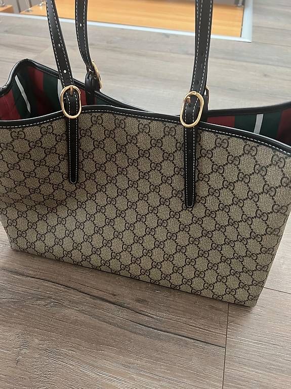 Borse da donna: Shopper, neu, schwarze Riemen – Usato da Thalwil venduto da schleiereule67 2