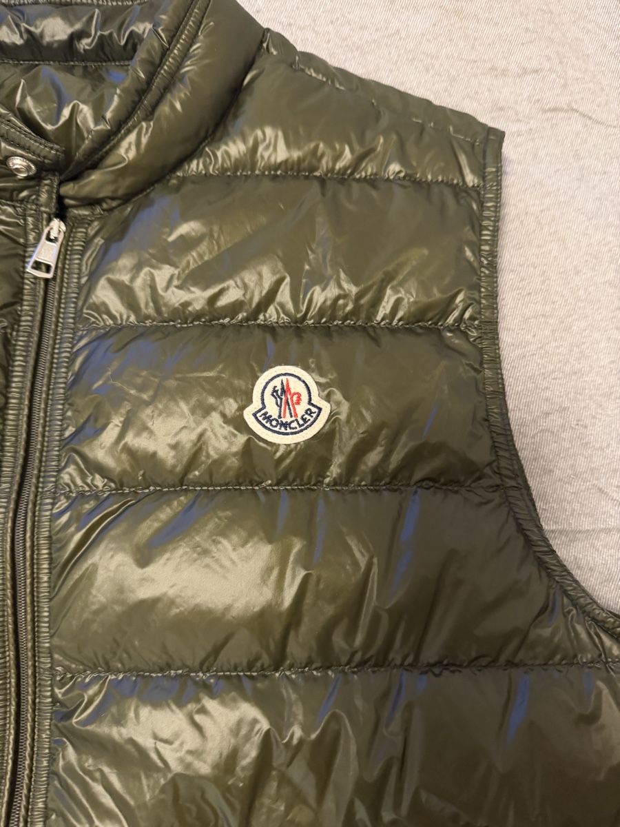Moncler Gilet & Giacche: Moncler Herrenweste, grösse 5/ L – Nuovo (secondo la descrizione) da Männedorf venduto da ScottNatalia 1