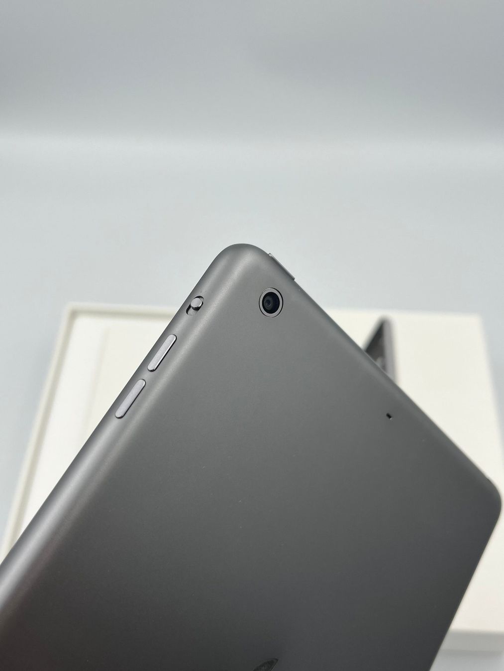 Apple Tablet PC: iPad mini 2 – Usato da Basel venduto da Xani 4