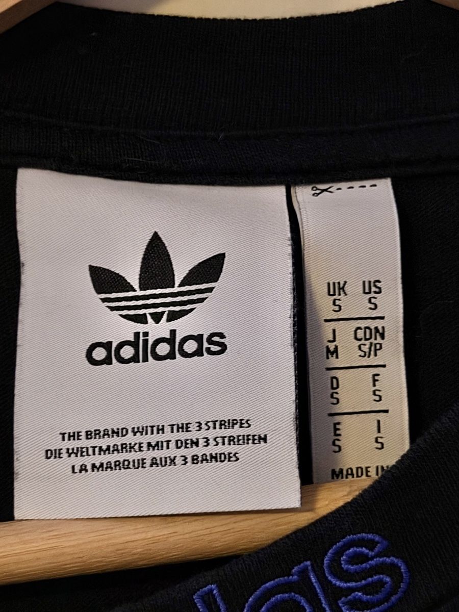 Adidas T-shirt: Adidas T-shirt noir, taille S – Nuovo (secondo la descrizione) da Boudry venduto da LuigiLoot 1