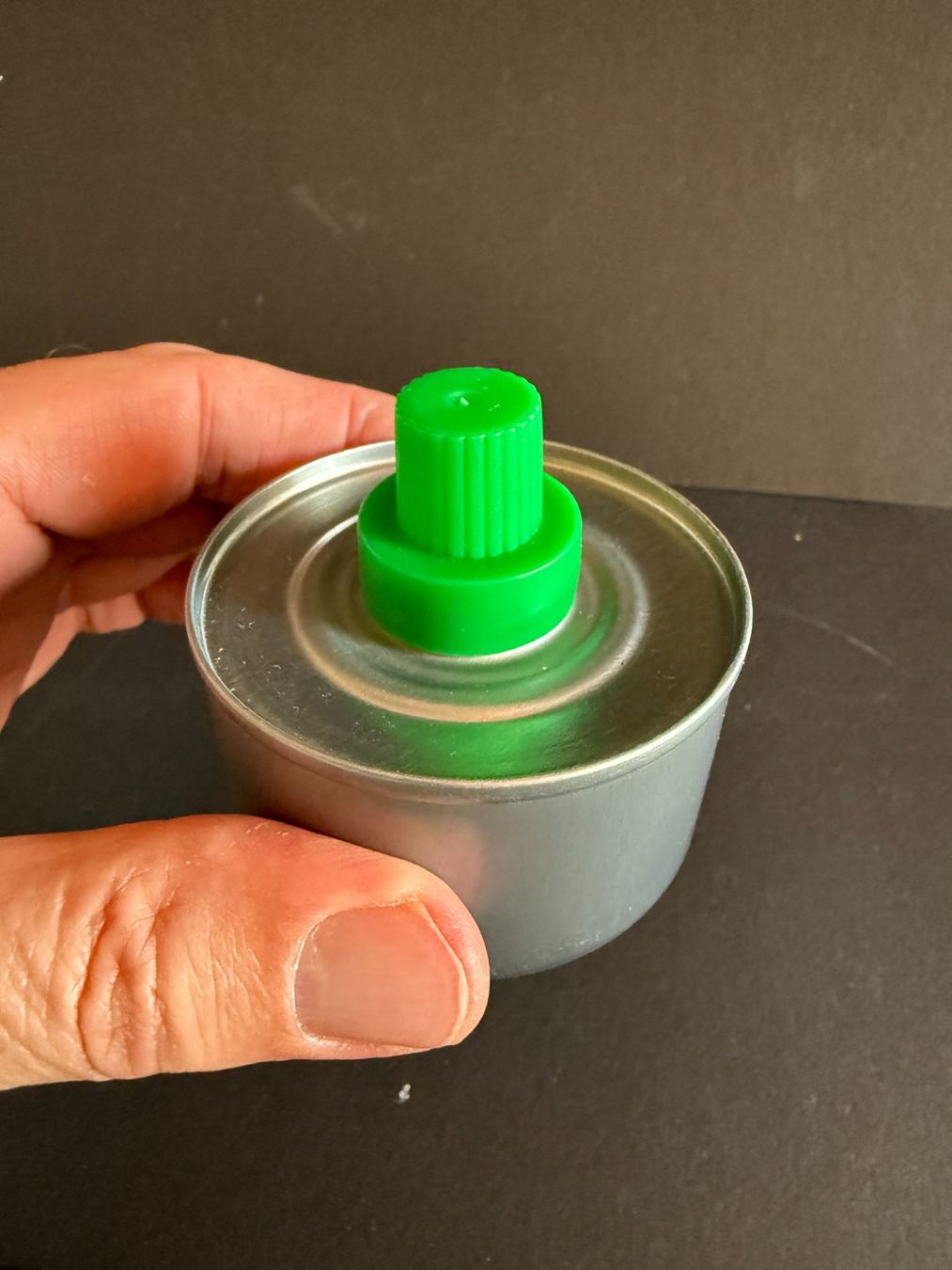 Elettrodomestici da cucina: Kleiner Spiritusbrenner aus Metall – Usato da Lützelflüh-Goldb venduto da Elementis 2
