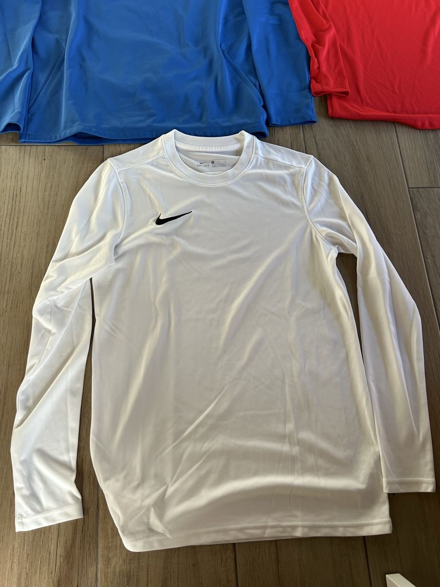 Nike Kleiderpakete: Herren Nike Set Gr. M – Neu (gemäss Beschreibung) aus Willisau von Geissbock11 1