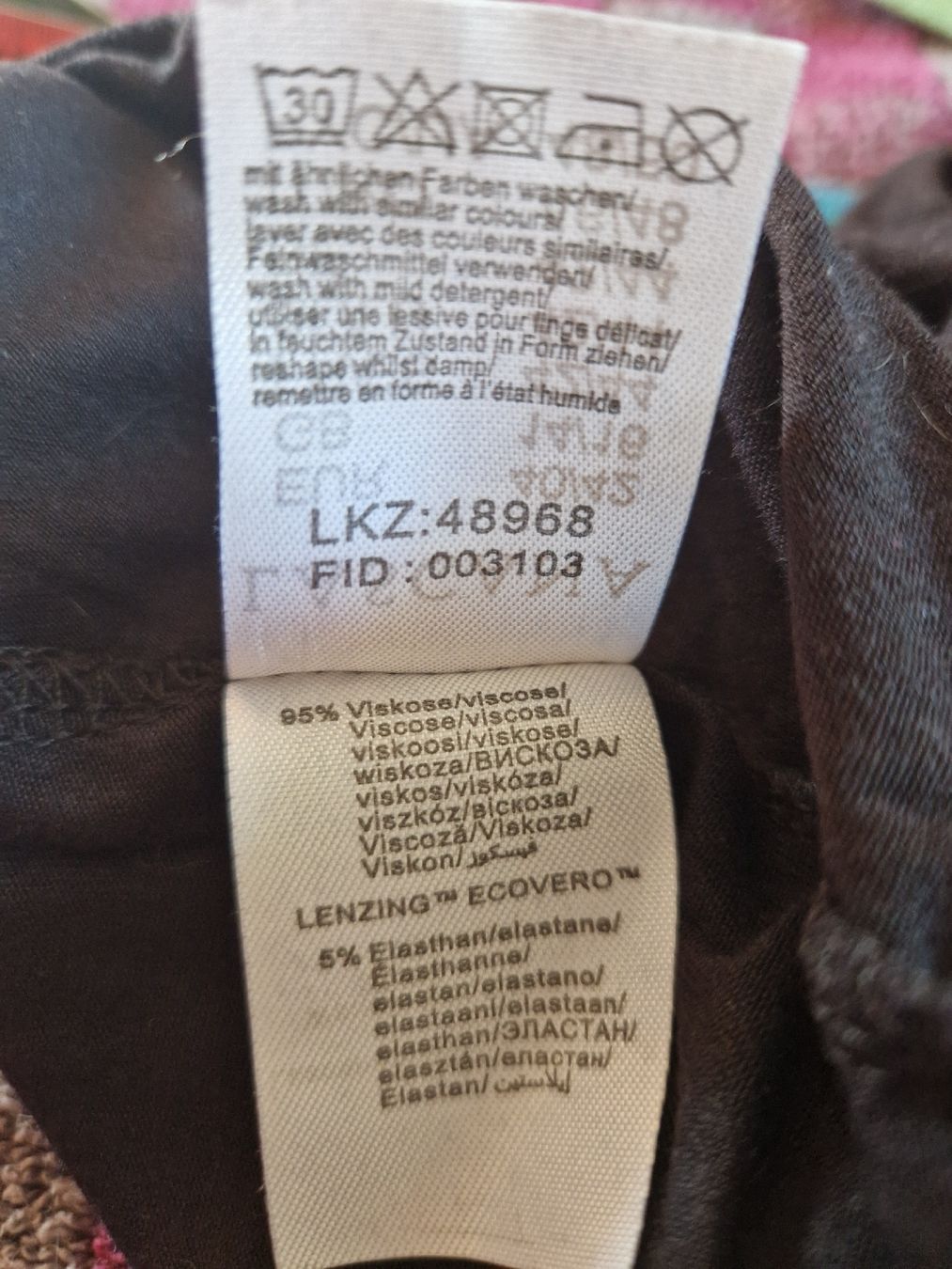 Lascana T-shirts: Lascana Shirt 40/42 schwarz – D'occasion à Lichtensteig par Cocabana_16 3