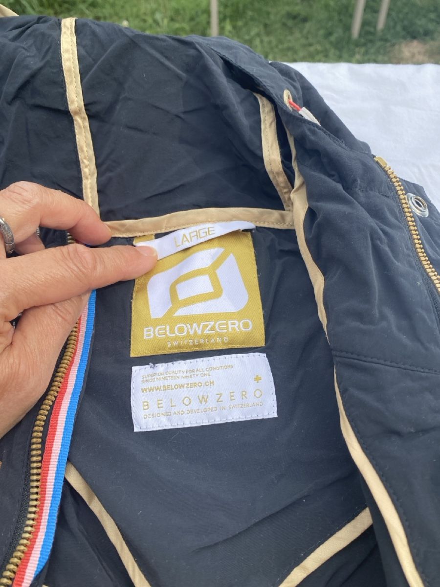 Giacche: Veste style parka légère – Usato da Lonay venduto da Ikoko 3