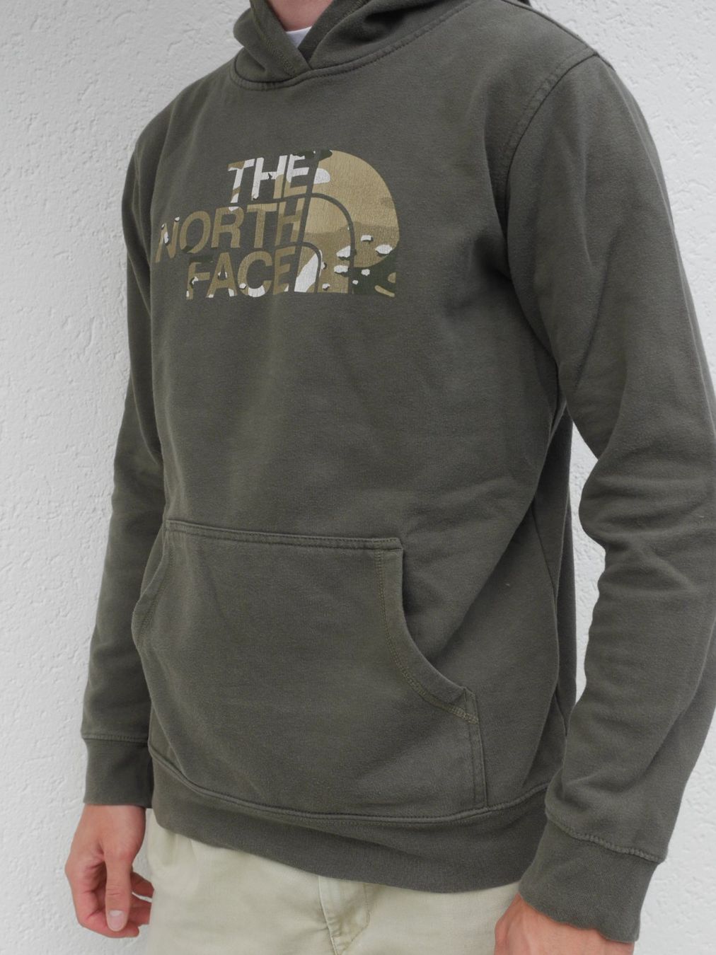 North Face Pullover & Sweatshirts: Sweat à Capuche The North Face – Gebraucht aus Clarens von leo_977l 1
