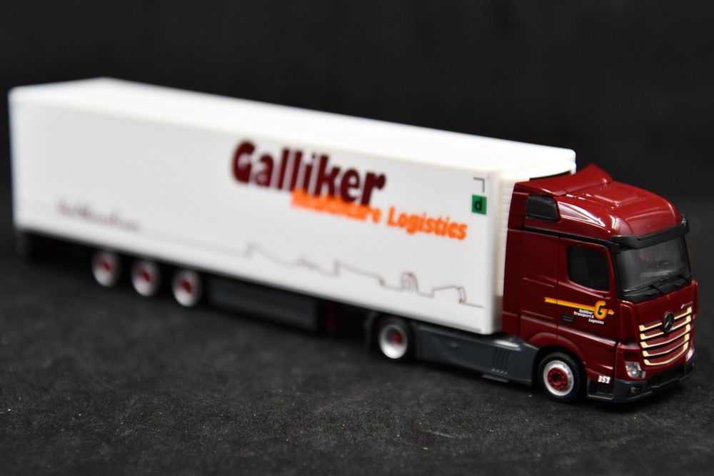 HERPA 1/87 MERCEDES-BENZ ACTROS STREAMSPACE 25 Bianco 4013150309226
