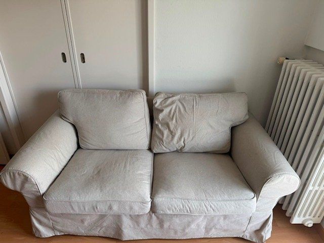 Ikea Sofas: 2-er und 3-er Sofa IKEA – D'occasion à St. Gallen par chili11 1