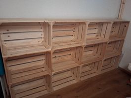 Holzkisten Regal Set aus 12 Modulen naturbelassen