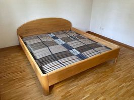 Massivholz Bett 200x180