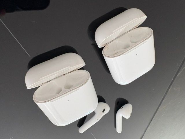 Apple Cuffie: Air Pods – Usato da Gommiswald venduto da Heirat 1