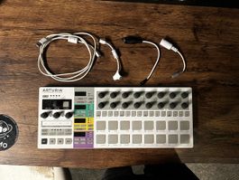 Arturia BeatStep Pro – Top Zustand inkl. Original-Zubehör