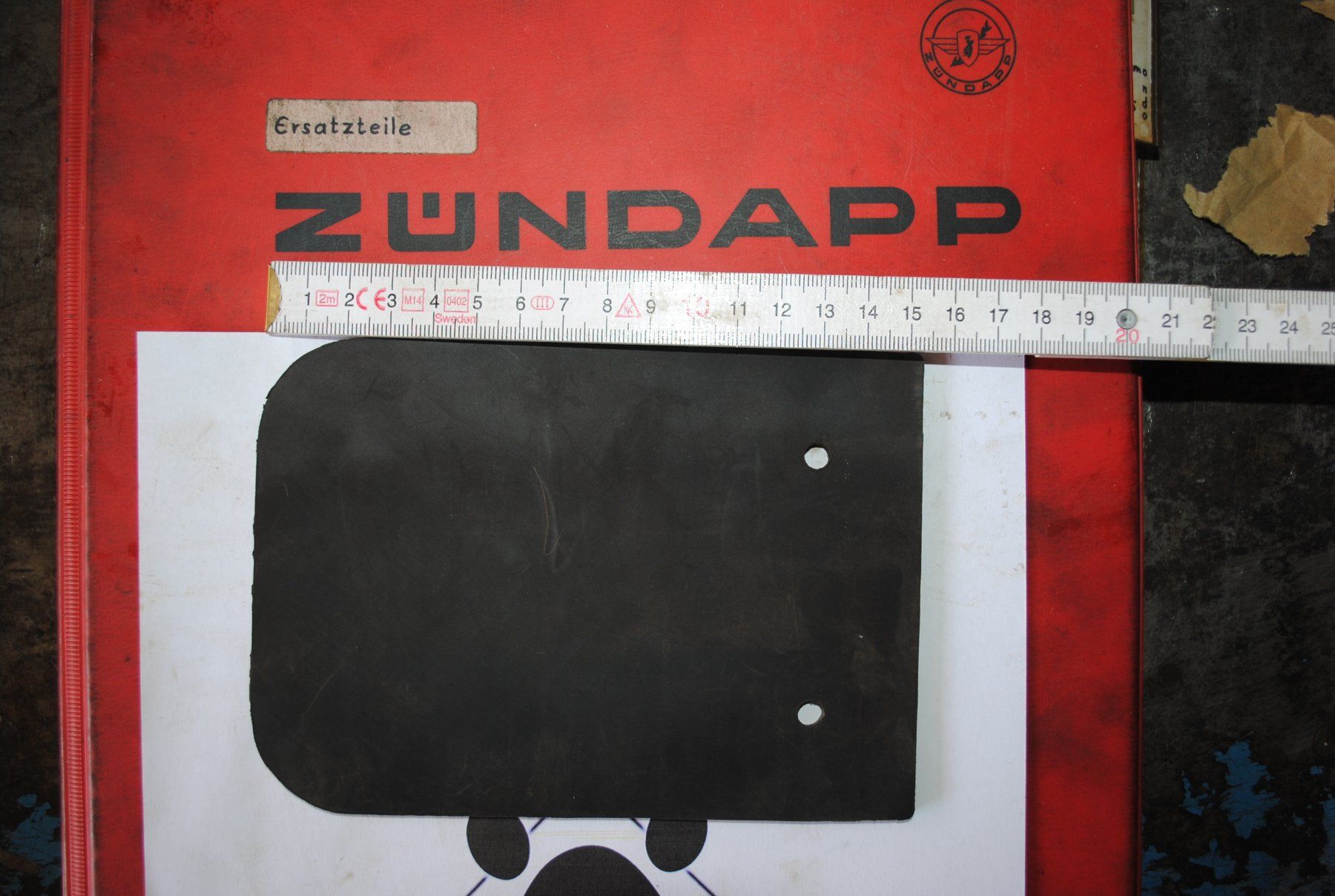 Zündapp Pièces pour mobylette: Spritzschutz Lappen – Neuf (Voir description) à Subingen par Baergarage 5