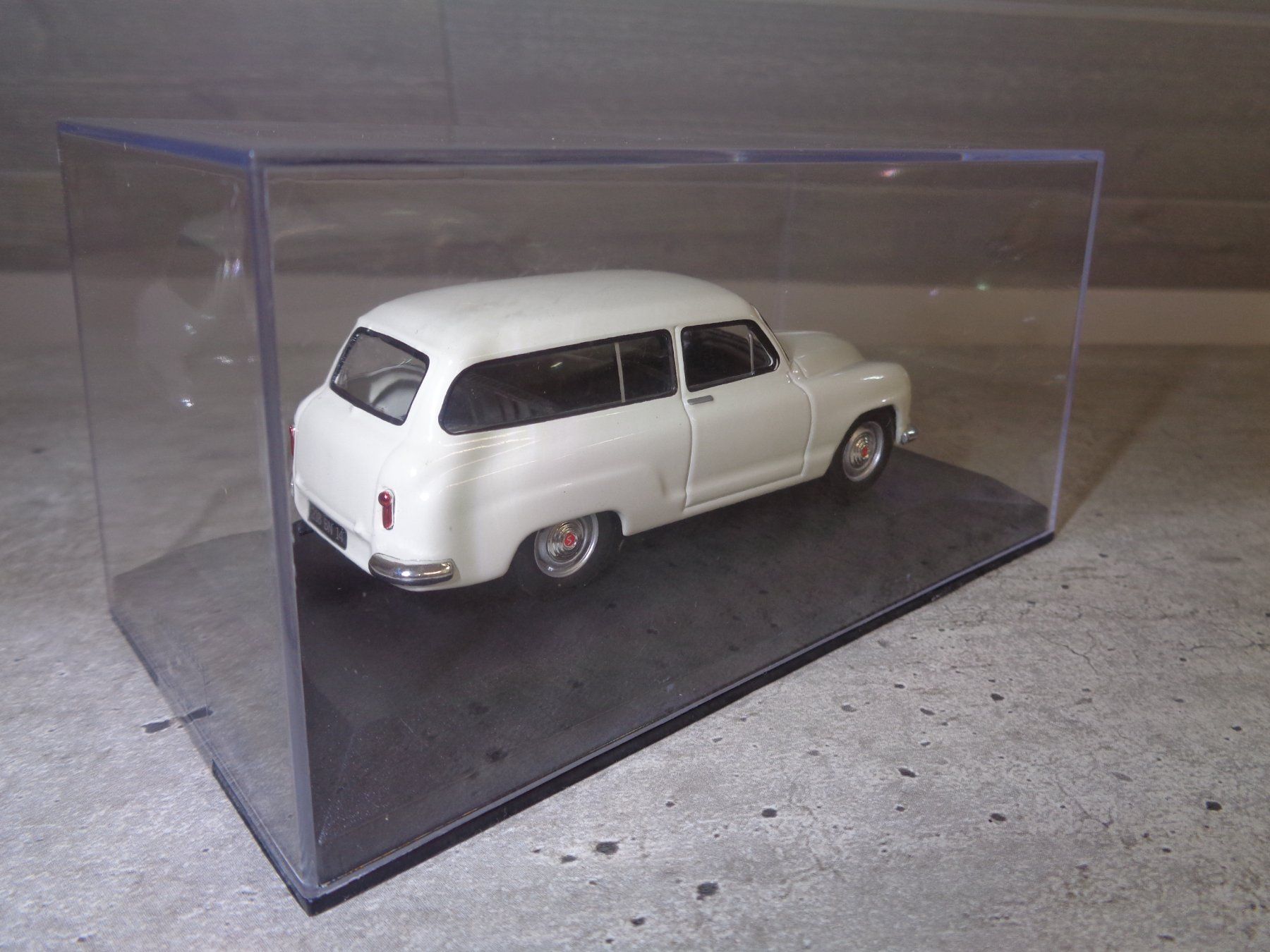Simca Modellautos: Altaya 1:43 Classic Car Simca Chatelaine 1954 – Neu und originalverpackt aus Reconvilier von rallycar 4