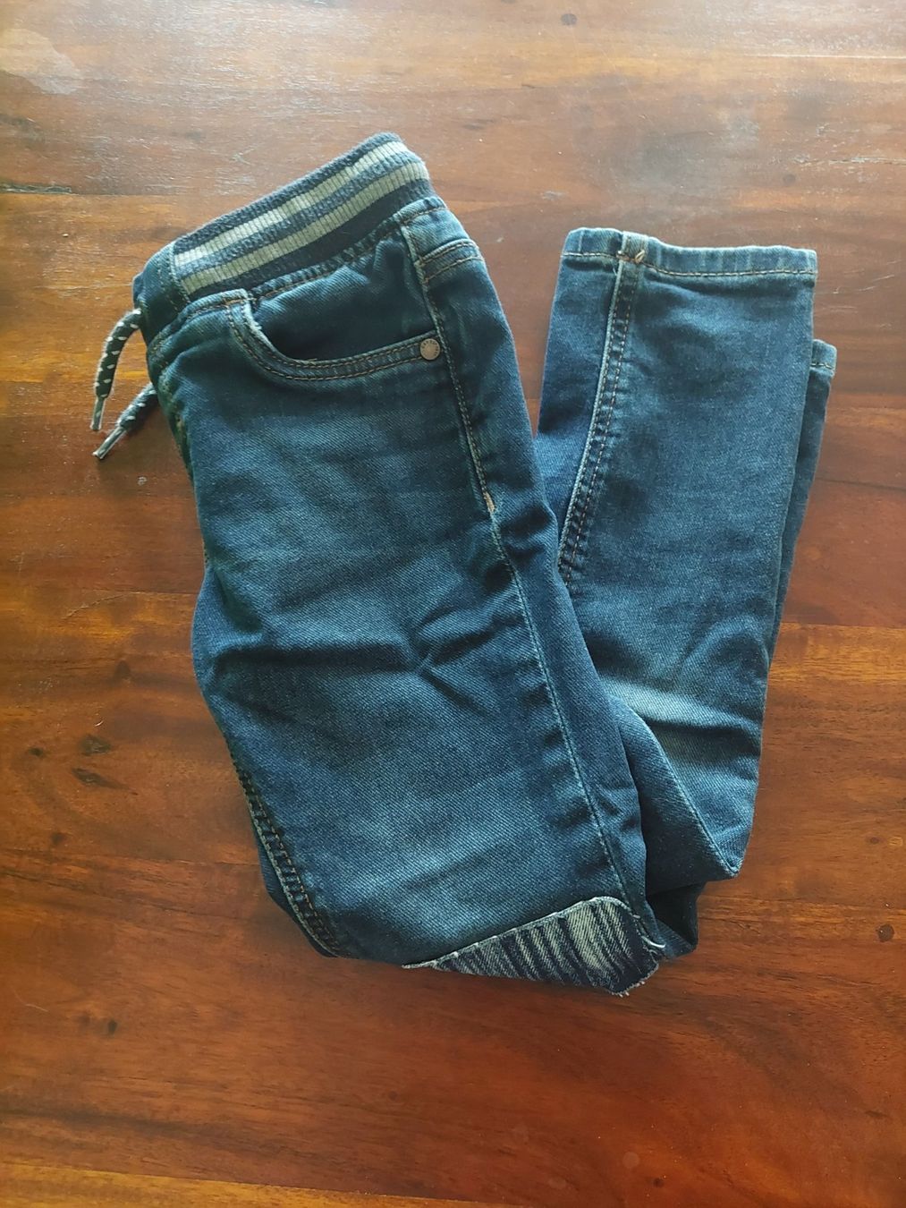 C&A Pantaloni: C&A Jeans Dunkelblau Grösse 116 – Usato da Beckenried venduto da Havacola 8