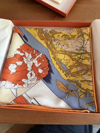 Carré Hermes soie 70x70cm "Rendez-vous Galant" Neuf