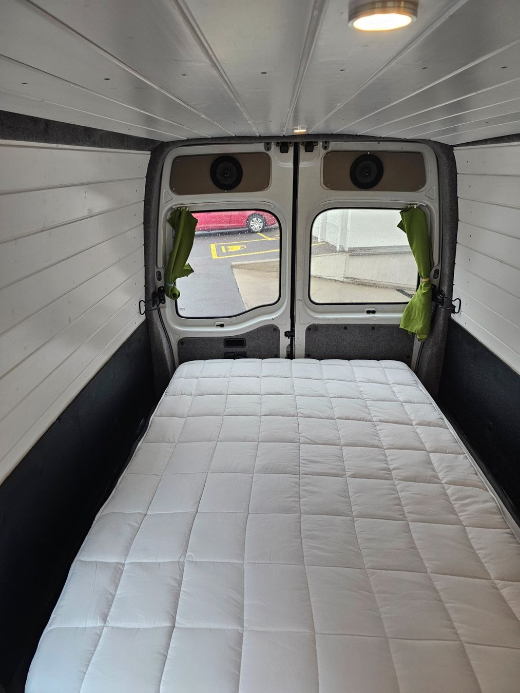 Renault Veicoli da campeggio: Campervan Renault Master – Usato da Sargans venduto da schoenauer 3