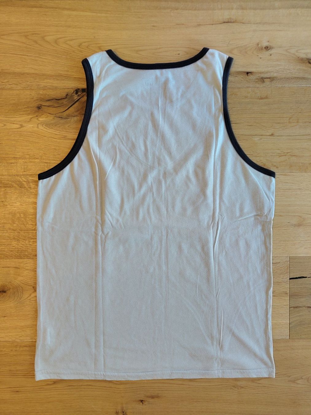 T-shirt: Reef Tanktop XL surf – Usato da Interlaken venduto da dmncmg 1
