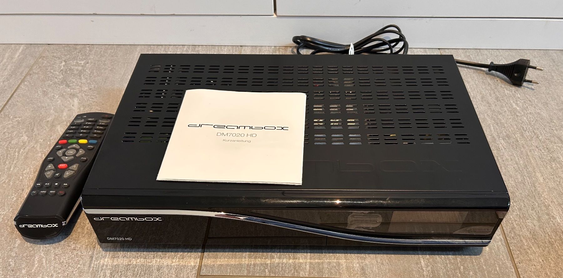 Ricevitori: Dreambox DM7020-HD – Usato da Trin venduto da Ac100