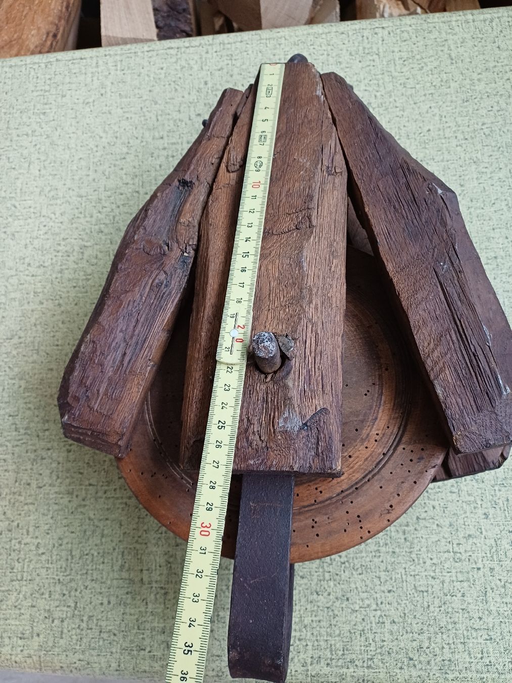 Alle Werkzeuge: Alte Umlenkrolle aus Holz – Gebraucht aus Ebersecken von Napf08 4