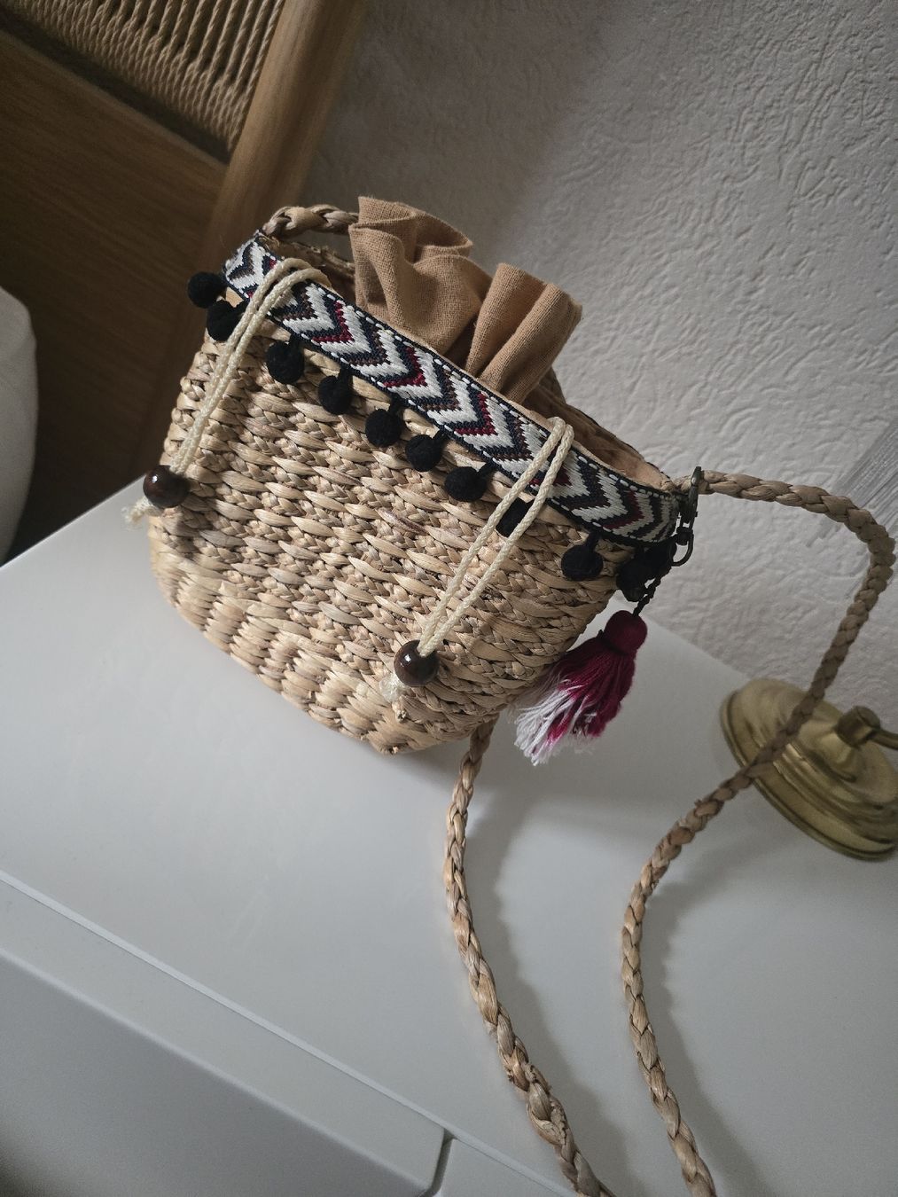 Taschen für Damen: Tasche Stroh mit Bommeln und Quasten – Gebraucht aus Thalwil von Nikkita2