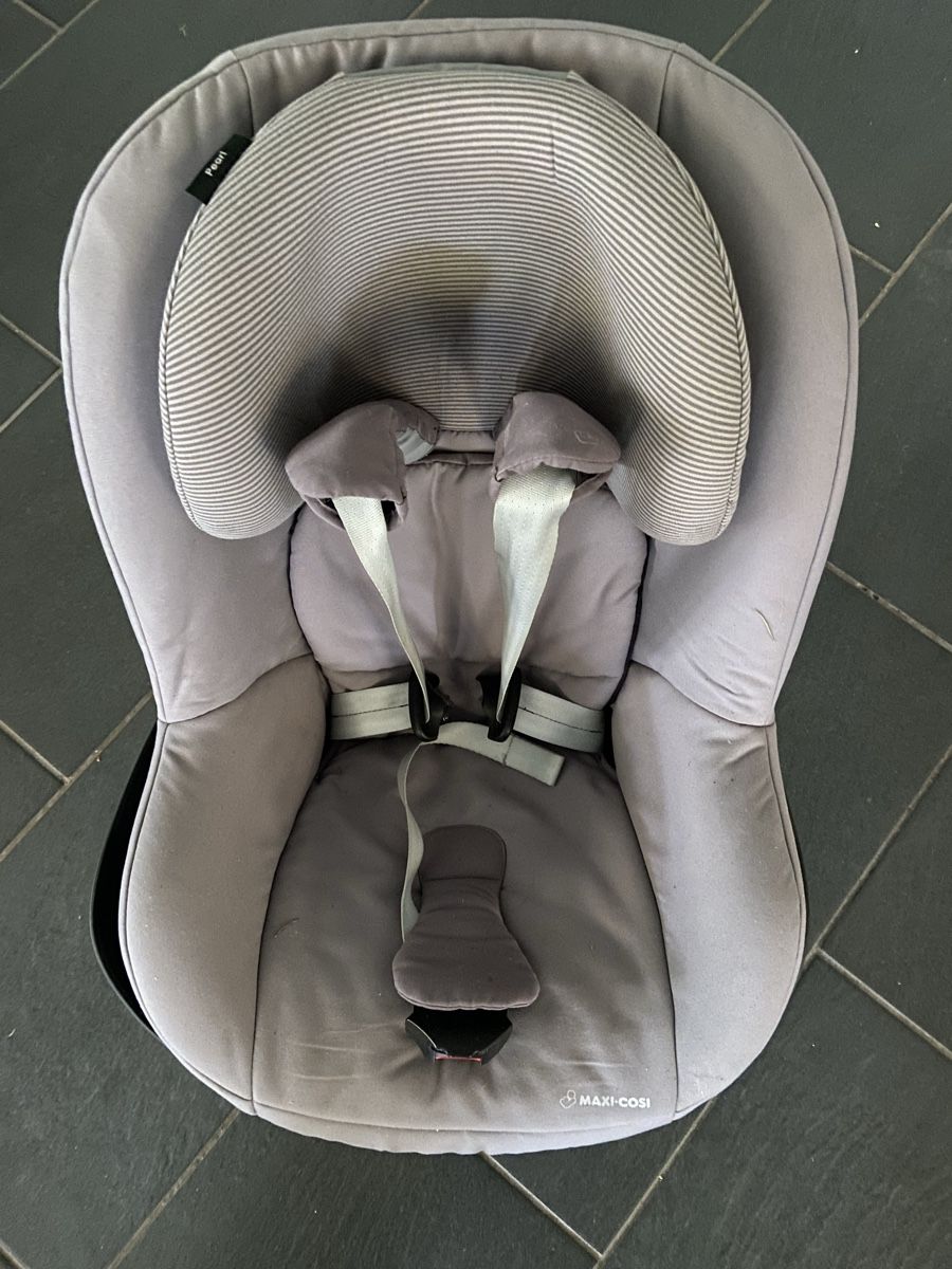 Maxi-Cosi Seggiolini per auto: Maxi Cosi Babyschale und Kindersitz – Usato da Gretzenbach venduto da Wildborneo 3