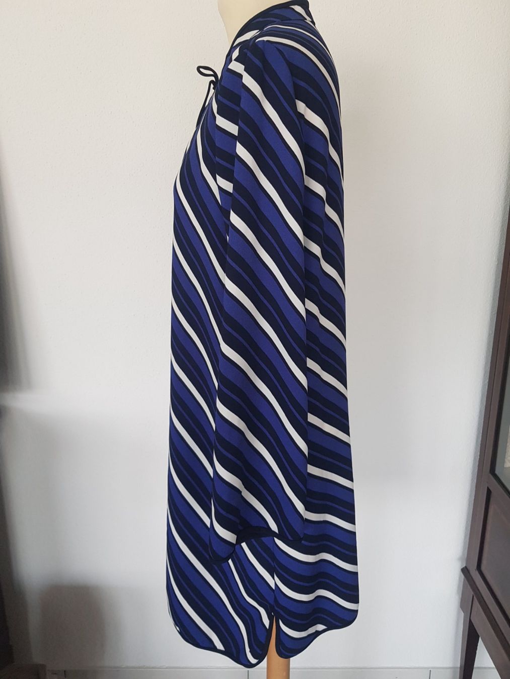 Mango Vestiti: NEUWERTIGES DAMENKLEID VON MANGO – Nuovo (secondo la descrizione) da Root venduto da LifestyleAccessoires 2