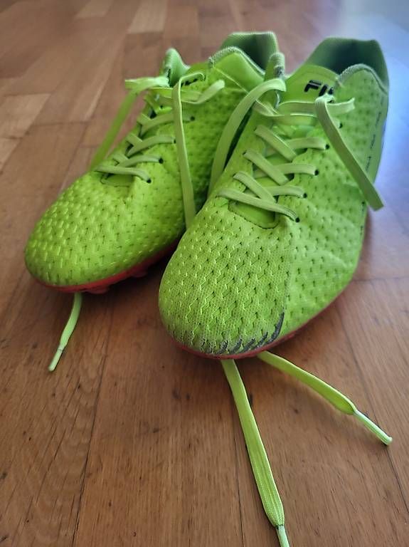 Fila Chaussures garçon: Fussballschuhe – D'occasion à Volketswil par sch_qqn7 2