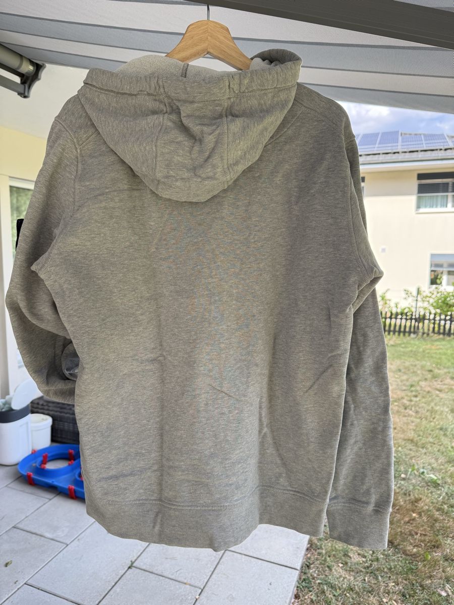 Stone Island Pullover & Sweatshirts: Stone Island Kapuzenpullover grau  – Gebraucht aus Blumenstein von D.Mosi 1