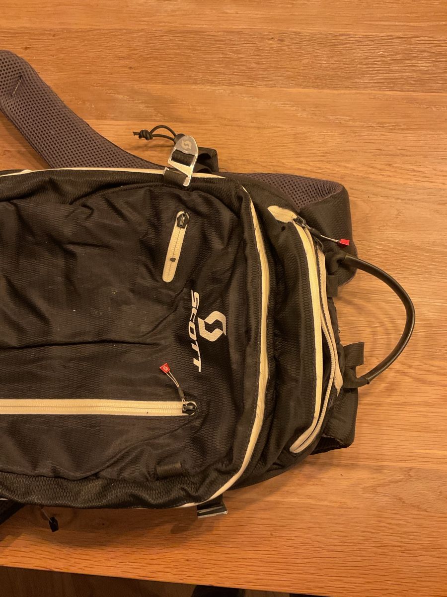 Scott Rucksäcke: Sac à dos Scott de ski – Gebraucht aus Aubonne von nic_j5tm 2