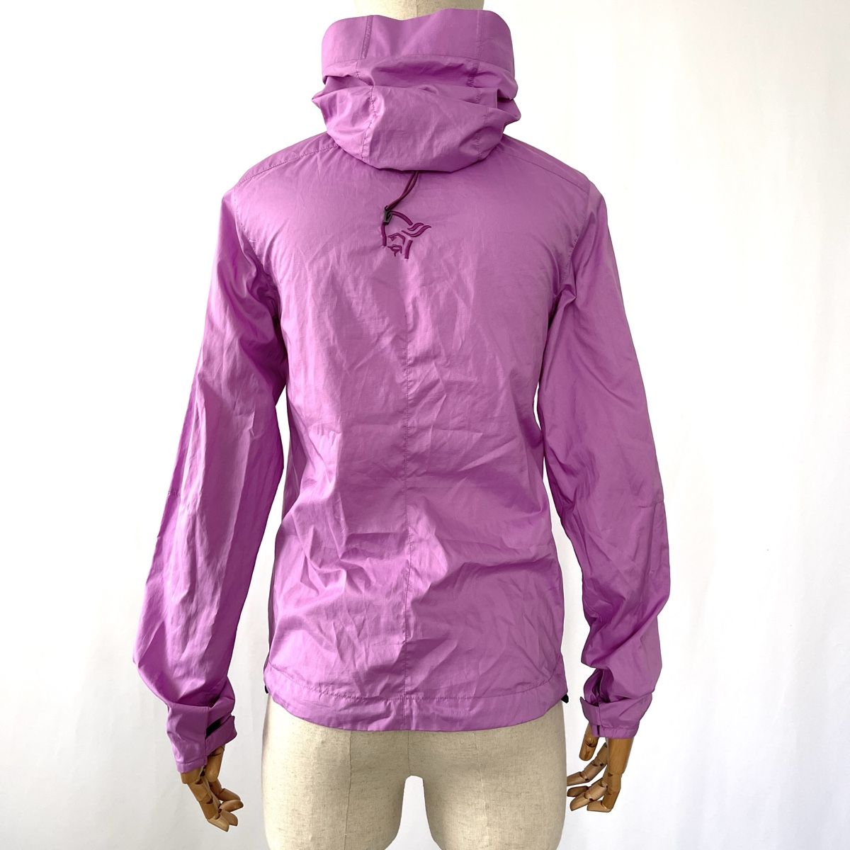 Norrøna Giacche: NORRONA Aero 60 Jacket – Nuovo (secondo la descrizione) da Freienbach venduto da Avviivva_Shop 5