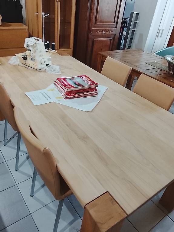 Sedie: 4x Lederstuhl / Essstuhl in Beige Setpreis – Usato da Neuhausen am Rheinfall venduto da galleria13 3