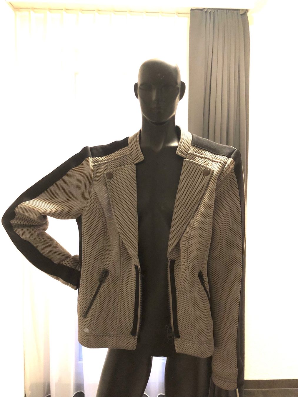 Giacche: Jacke Neu 38 – Nuovo (secondo la descrizione) da Uttwil venduto da Mirabellablau 1