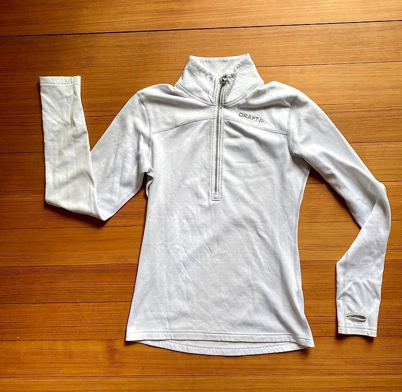 Craft Pulls & Sweat-shirts: Warmes Sportoberteil – D'occasion à Aarau par lacrimara