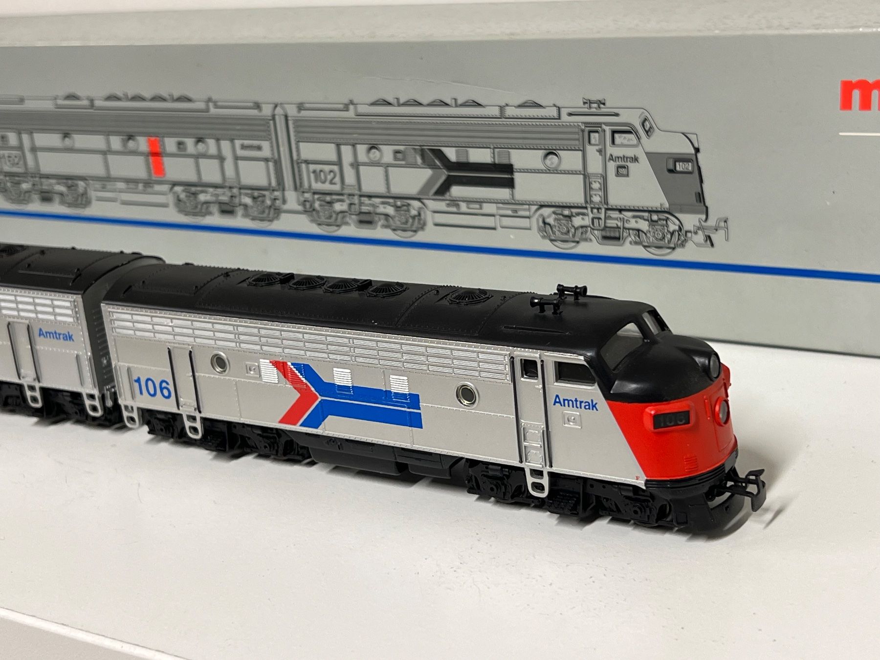 Märklin Modelleisenbahnen: Märklin 37621 EMD F 7 Amtrak Digital – Neu (gemäss Beschreibung) aus Neuenhof von ludovicco 3