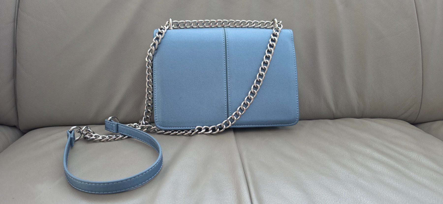 Taschen für Damen: Umhängetasche – Gebraucht aus Neuenkirch von Lnpd