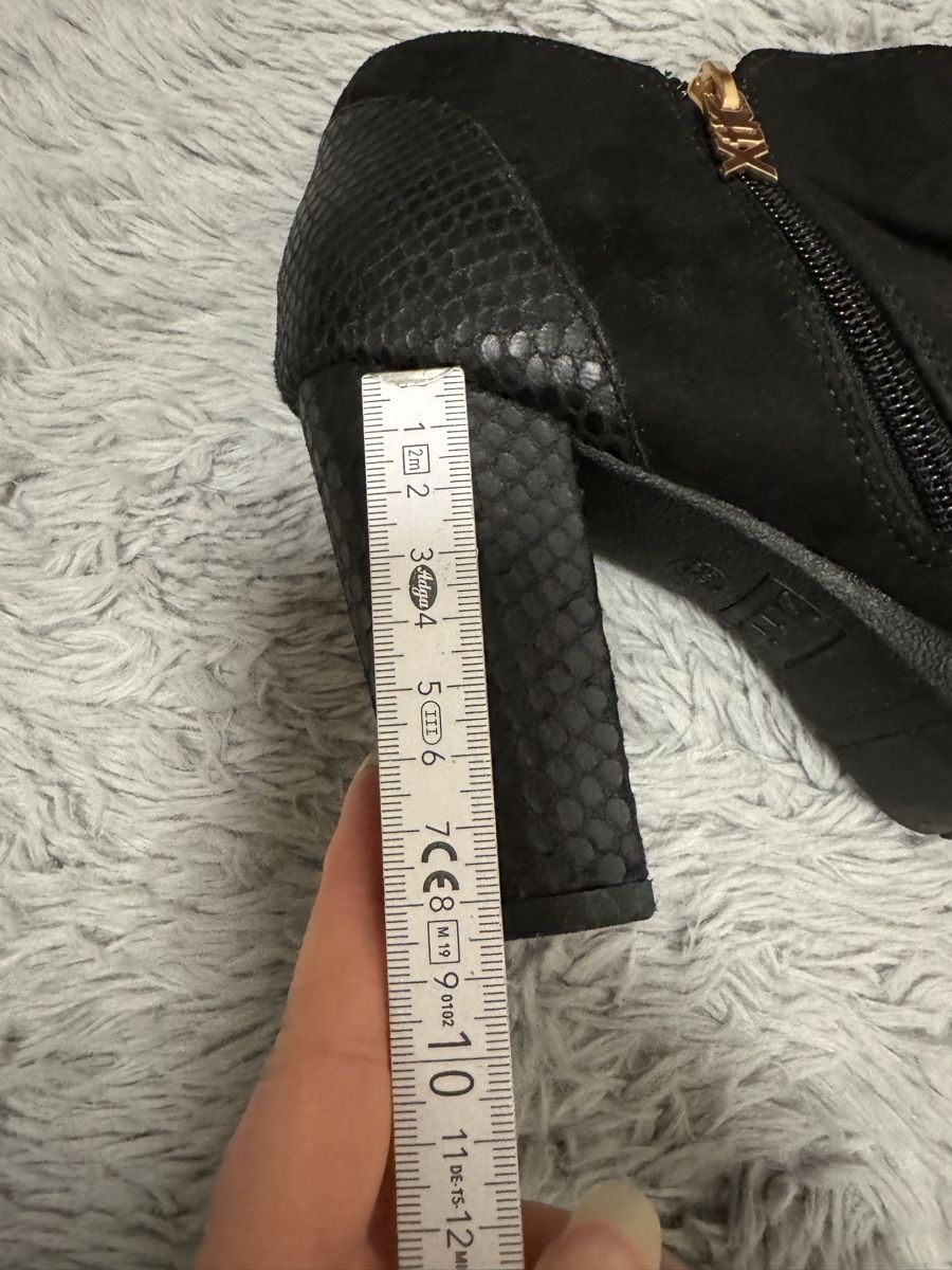 Damenschuhe: Stiefeletten Grösse 39, Schwarz, Absatzschuhe – Neu (gemäss Beschreibung) aus Arlesheim von Eli_77 5